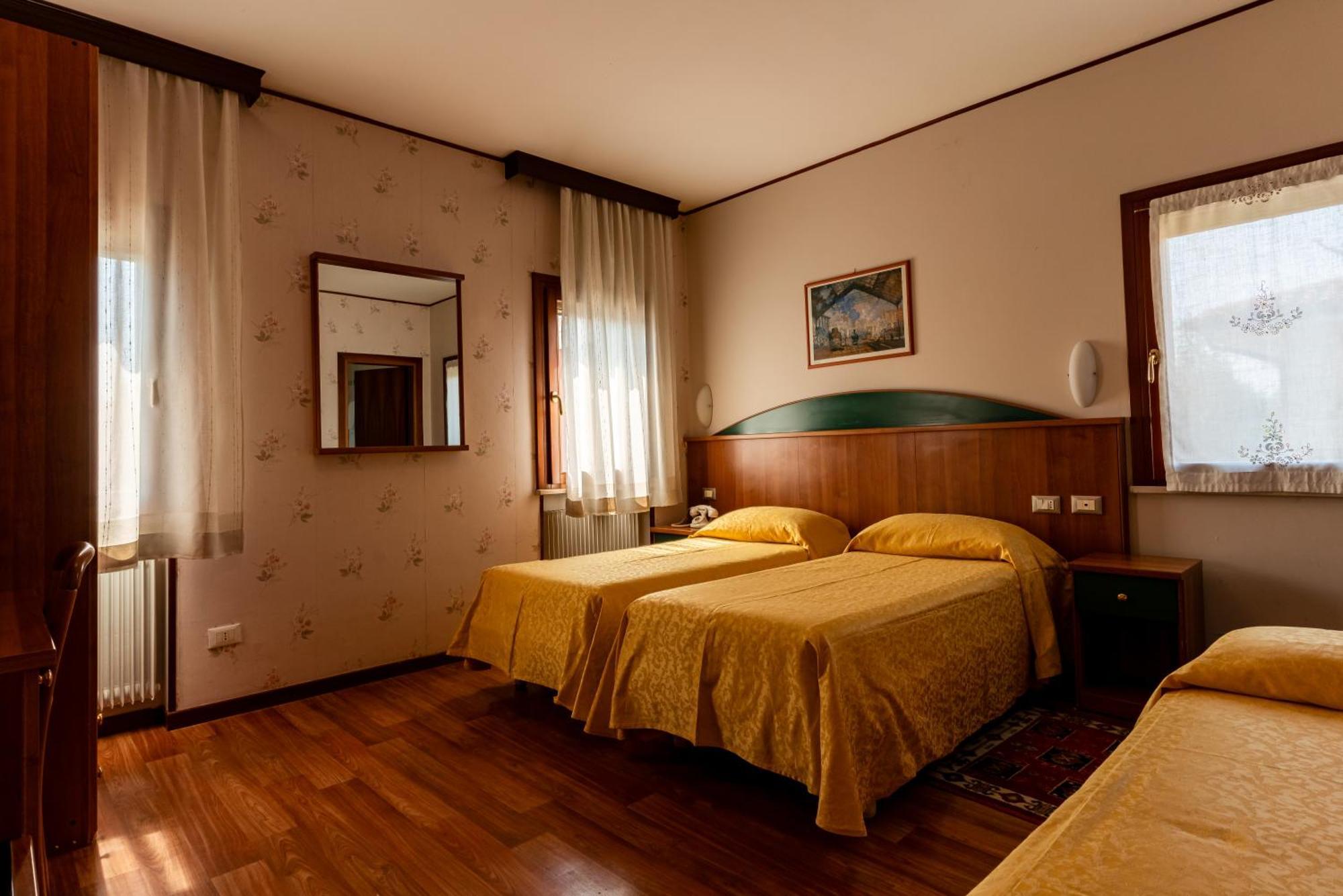 Locanda Da Renzo Тревизо Экстерьер фото